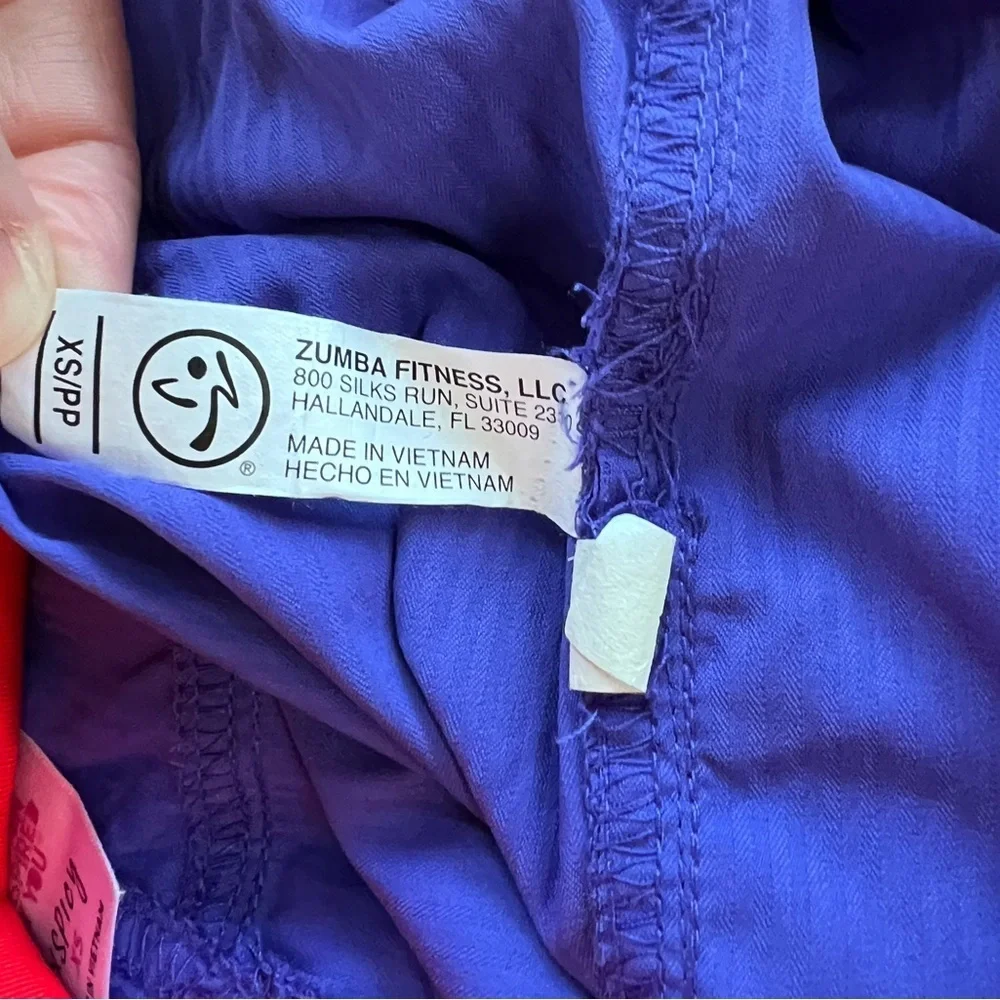 Zumba Fitness Soft-N-Stretch Cargo Pants in Purple Moon/Red, XS (Extra Spicy) - Picture 10 of 12
